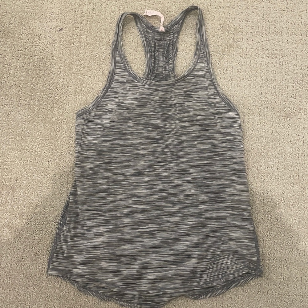 Lululemon gray stripe workout tank size 6